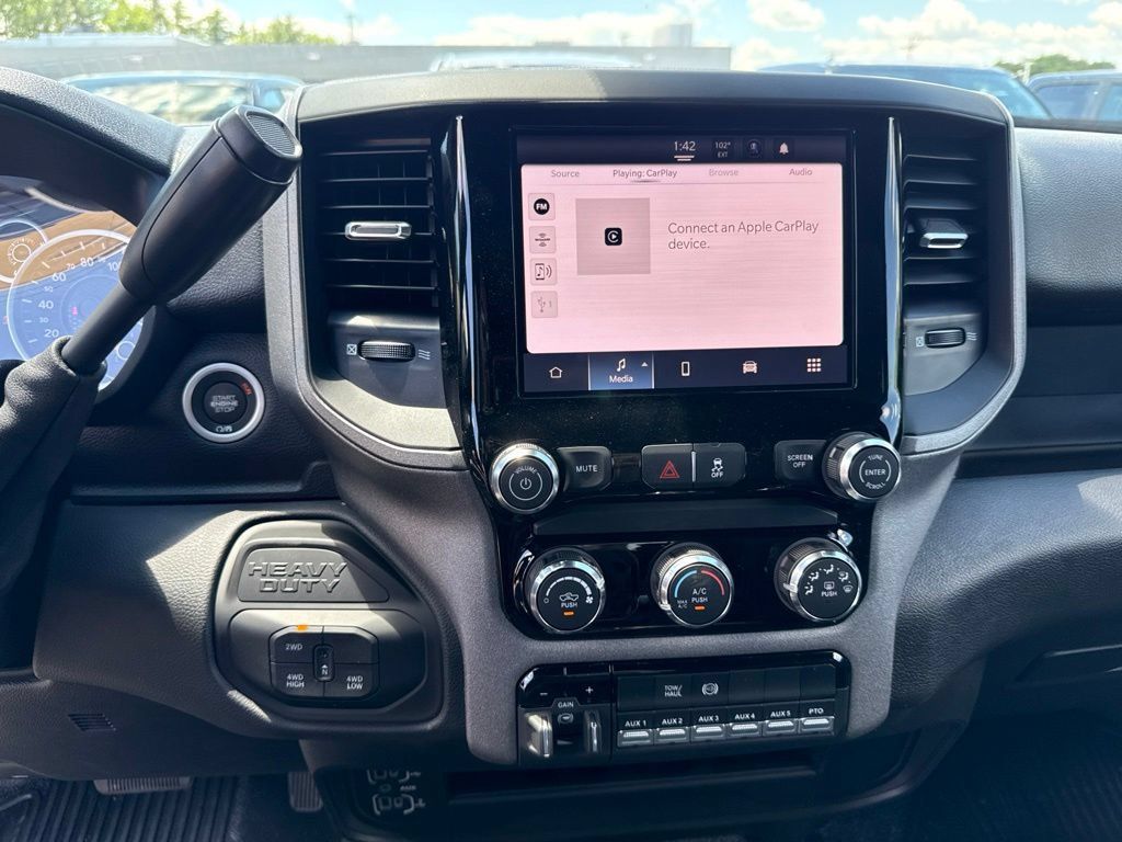 New 2026 RAM 5500 Tradesman w/ Chrome Appearance Group AWD/4WD image 11