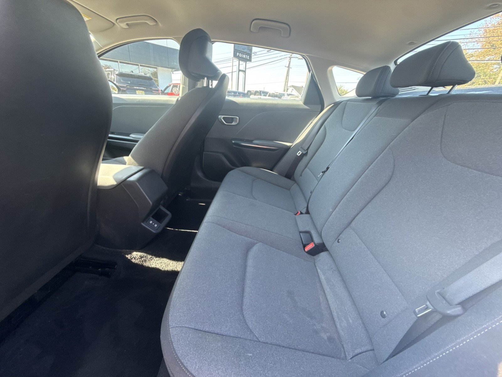 Used 2025 Kia K4 FWD image 23