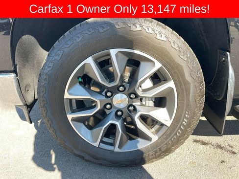 Used 2024 Chevrolet Silverado 1500 LT w/ Z71 Off-Road Package image 32