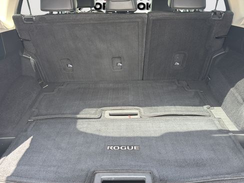 Used 2021 Nissan Rogue SL w/ Premium Package FWD image 16