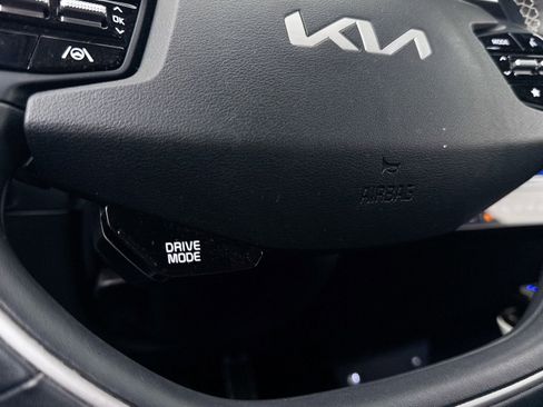 Used 2022 Kia EV6 GT-Line w/ GT-Line Suede Seat Package image 5