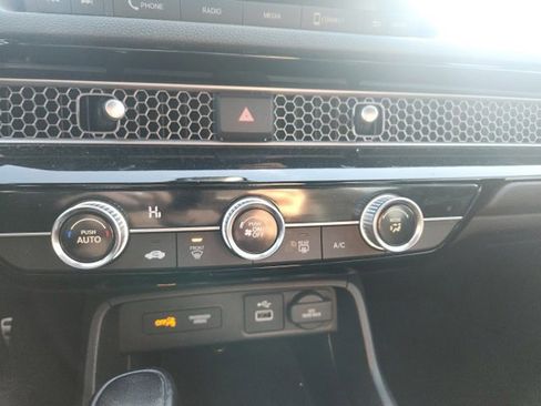 Used 2023 Honda Civic Sport image 21