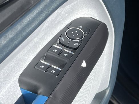 New 2025 Ford Maverick XLT w/ 4K Tow Package image 18