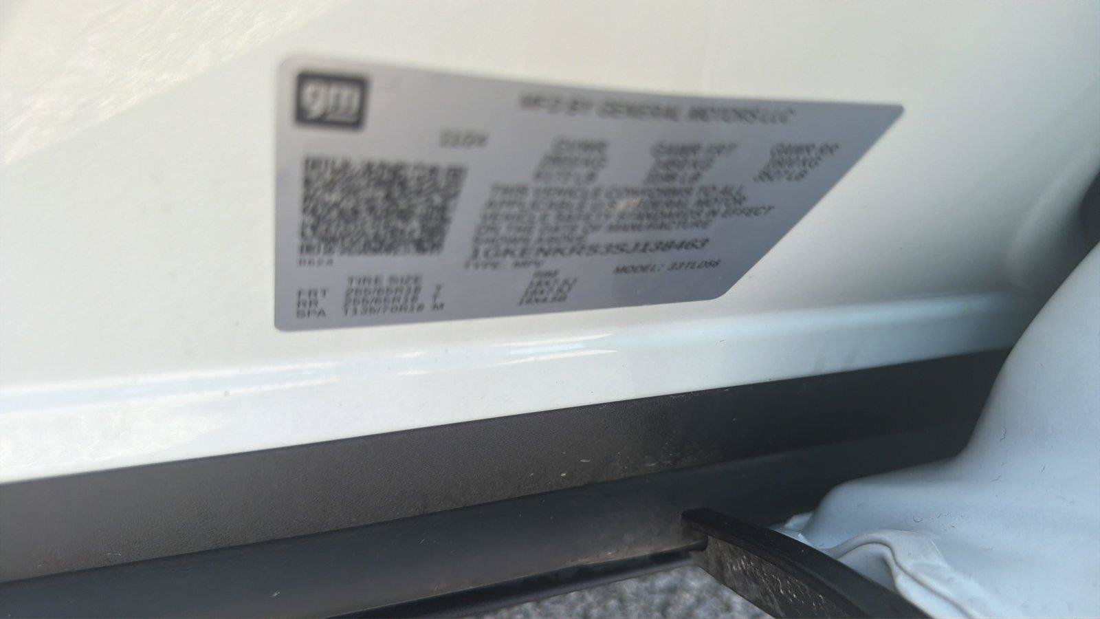 Used 2025 GMC Acadia Elevation FWD image 27