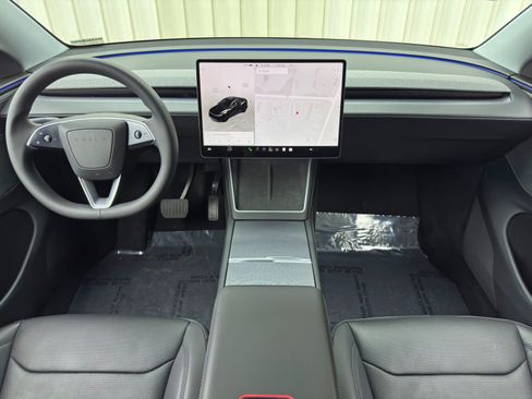 Used 2026 Tesla Model Y 2WD image 13