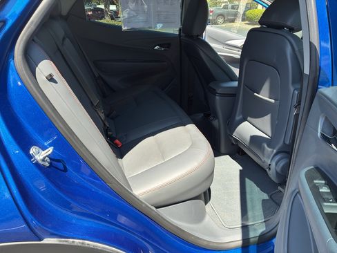 Used 2021 Chevrolet Bolt Premier w/ Infotainment Package FWD image 50
