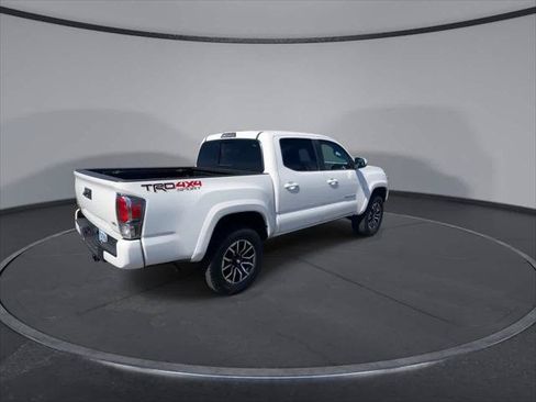 Certified 2021 Toyota Tacoma TRD Sport AWD/4WD image 8