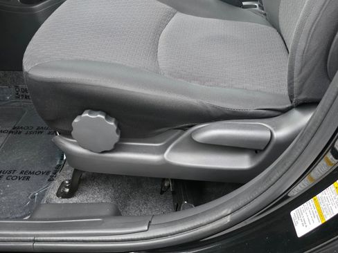 Used 2020 Mitsubishi Mirage SE image 27