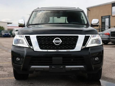 Used 2019 Nissan Armada Platinum w/ Captain's Chairs Package RWD image 3