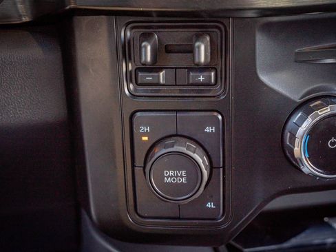 Used 2024 Ford F250 Lariat AWD/4WD image 24