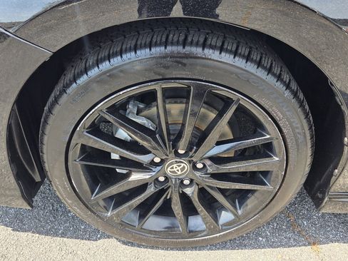 Certified 2022 Toyota Camry XSE w/ Navigation Package image 9