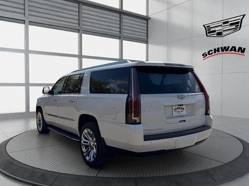 Used 2018 Cadillac Escalade ESV Premium Luxury w/ LPO, Radiant Package AWD/4WD image 6