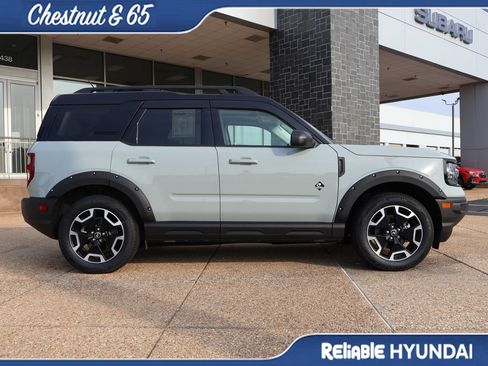 Used 2024 Ford Bronco Sport Outer Banks w/ Tech Package AWD/4WD image 7