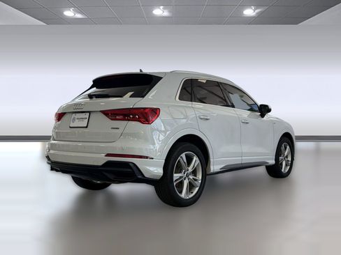 Used 2021 Audi Q3 2.0T Premium Plus w/ Premium Plus Package AWD/4WD image 9