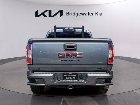 Used 2022 GMC Canyon AT4 w/ LPO, Power Package AWD/4WD image 5