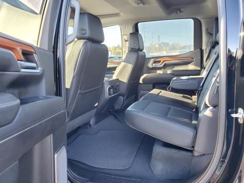 Used 2022 GMC Sierra 1500 Denali w/ Denali Reserve Package image 24