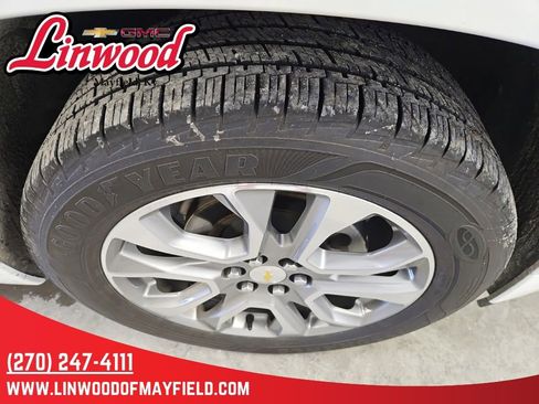 Used 2018 Chevrolet Traverse Premier AWD/4WD image 9