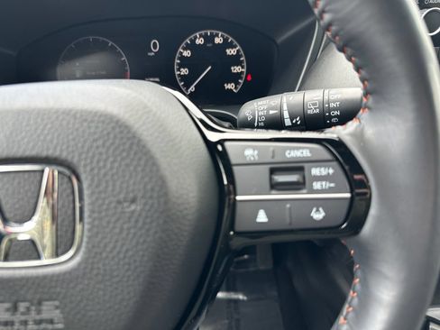 Used 2024 Honda HR-V Sport image 43