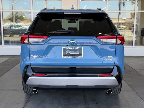 Certified 2022 Toyota RAV4 SE w/ Convenience Package AWD/4WD image 12
