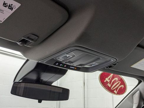 Used 2024 Chevrolet Silverado 1500 LT AWD/4WD image 26