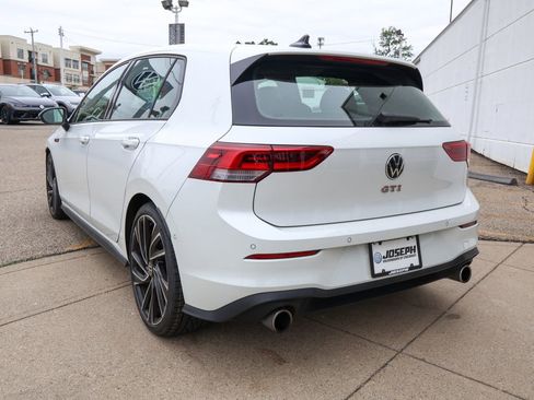 Used 2024 Volkswagen GTI Autobahn FWD image 3