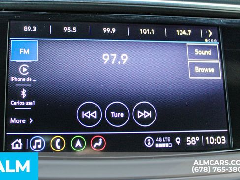 Used 2024 Buick Enclave Premium image 38