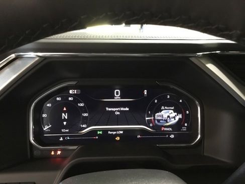 New 2025 GMC Sierra 2500 Denali w/ Denali Reserve Package image 36