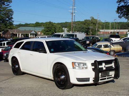 Used 2008 Dodge Magnum image 3