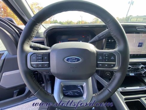 New 2026 Ford F350 Lariat image 17