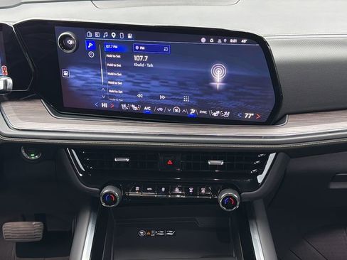 Used 2025 Chevrolet Tahoe Premier image 20