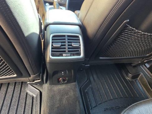 Used 2016 Audi Q3 2.0T Prestige image 18