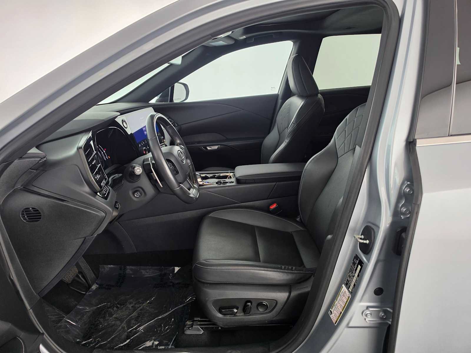 Used 2023 Lexus RX 350 Premium w/ Accessory Package (Z1) FWD image 20