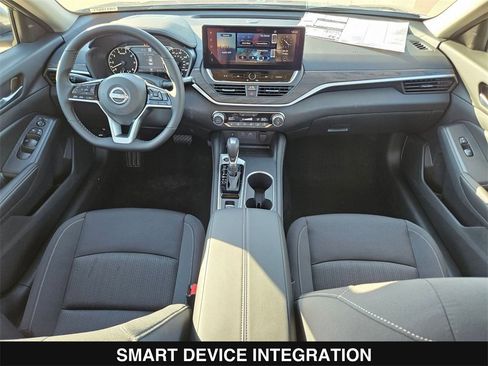 New 2025 Nissan Altima 2.5 SV image 20