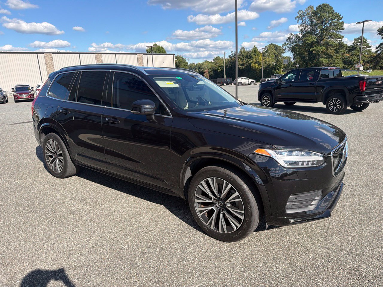 Used 2020 Volvo XC90 T6 Momentum AWD/4WD image 9