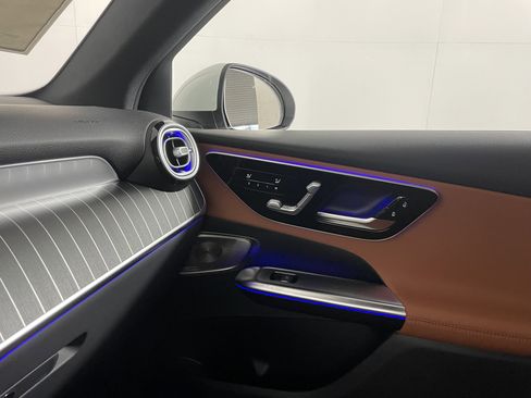 New 2026 Mercedes-Benz GLC 300 image 12