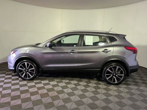 Certified 2019 Nissan Rogue Sport SL w/ Premium Package AWD/4WD image 4