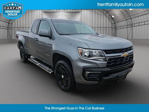 Used 2022 Chevrolet Colorado LT w/ Safety Package image 8