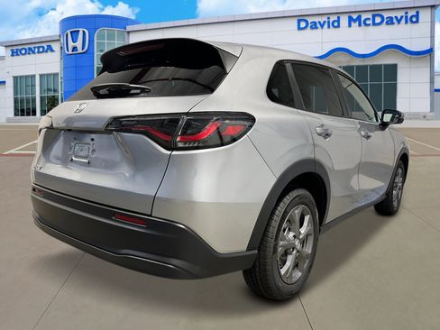 Used 2026 Honda HR-V LX image 6