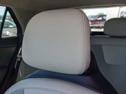 Certified 2023 Kia Niro EX Touring FWD image 24