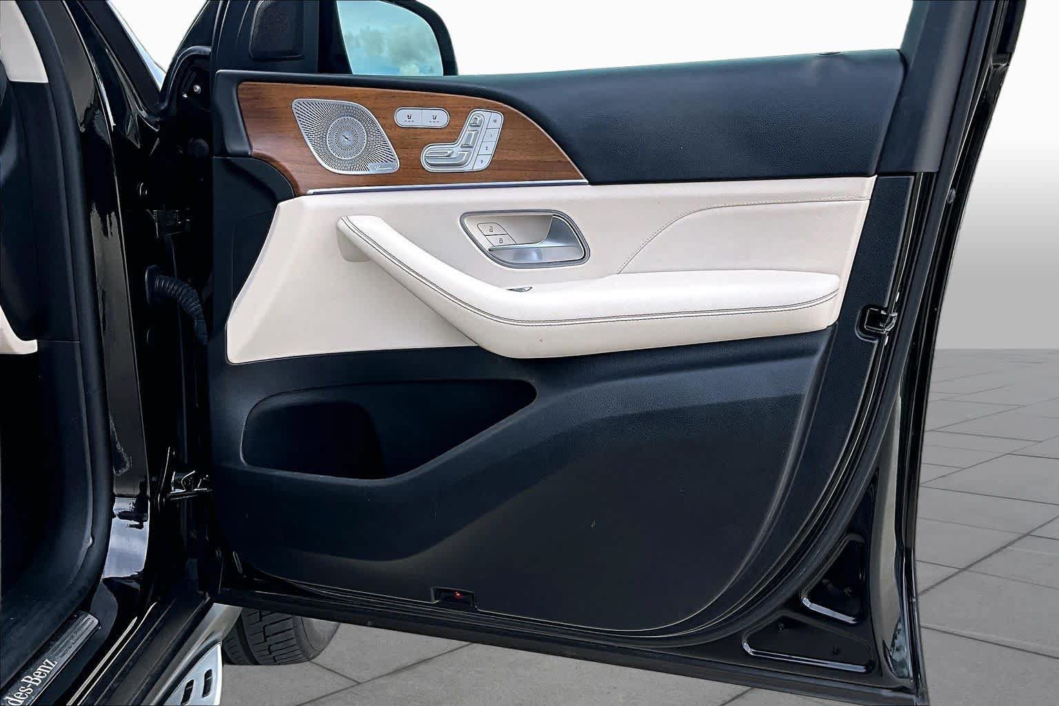 Certified 2021 Mercedes-Benz GLS 580 4MATIC image 20