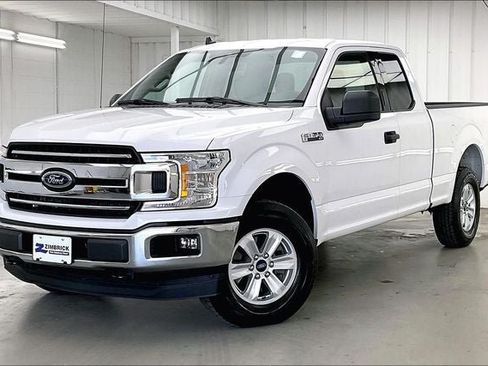 Used 2020 Ford F150 XLT w/ Trailer Tow Package AWD/4WD image 2