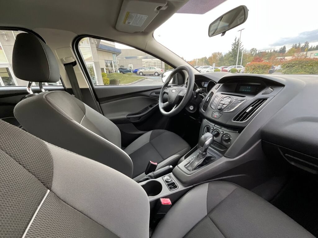 Used 2013 Ford Focus S FWD image 16