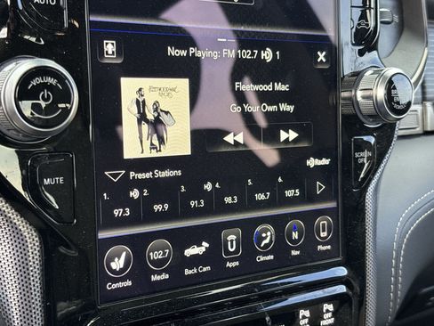 Used 2020 RAM 1500 Limited AWD/4WD image 16