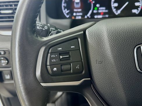 Used 2025 Honda Ridgeline RTL image 18