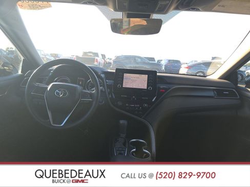Used 2022 Toyota Camry LE image 11
