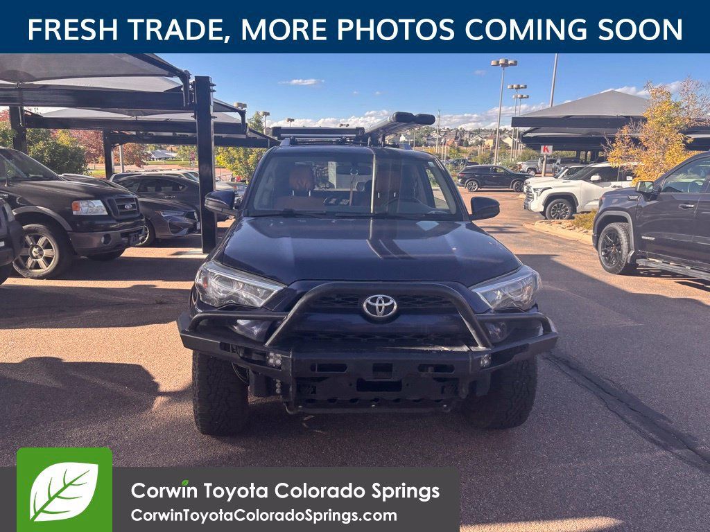 Used 2017 Toyota 4Runner SR5 AWD/4WD image 2