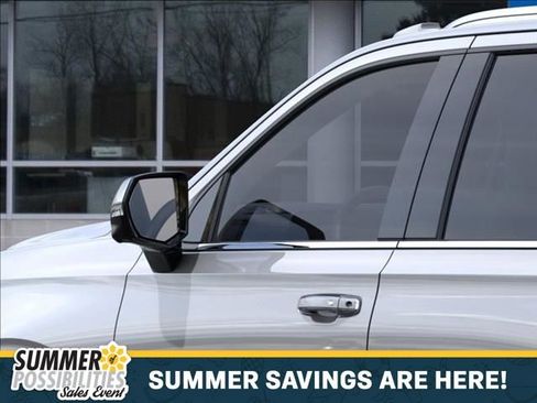 New 2026 Chevrolet Tahoe Premier w/ Sun And Tow Package AWD/4WD image 12