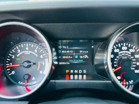 Used 2020 Ford Mustang Premium RWD image 16