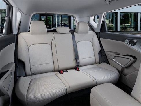 New 2025 Kia Soul LX image 16