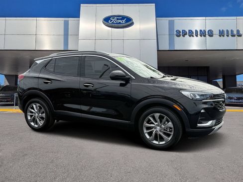 Used 2022 Buick Encore GX Essence w/ Advanced Technology Package FWD image 1